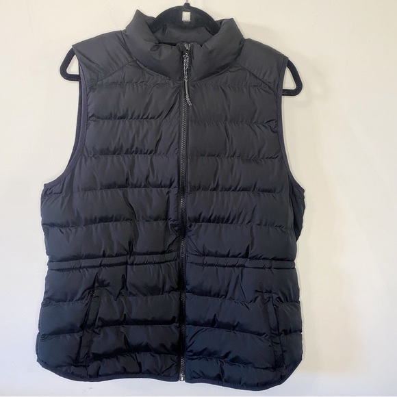Fabletics Essential XL Black Puffer Vest - Picture 2 of 6
